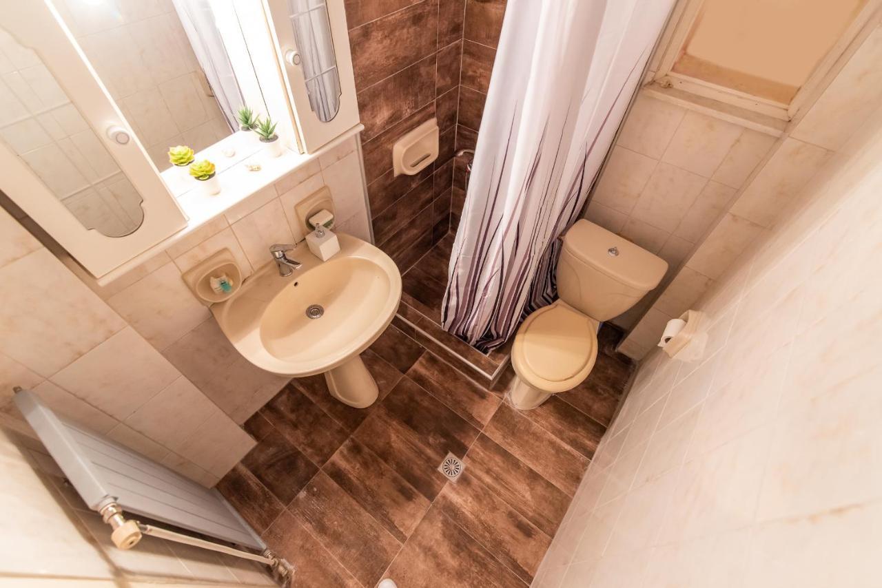 Pine Trees Apartment Preveze Dış mekan fotoğraf